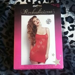 Red seamless dress